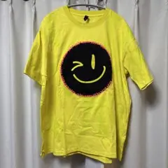VAMTAC イエロースマイリーフェイスタイプ Tシャツ