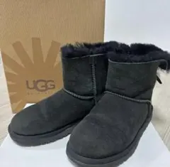 Item thumbnail for item 9fa1e661-cc7e-4fef-8fad-f6ee2d99525e