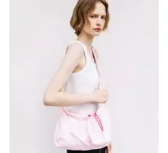 Item thumbnail for item 17e98ce6-187d-4140-8c7a-8b8037f00a38