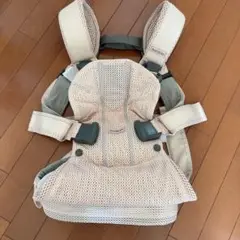 BABYBJÖRN 抱っこひも ピンクベージュ メッシュ