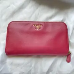 PRADA ラウンドファスナー 長財布