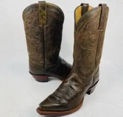 Item thumbnail for item efa2ff3a-ddb6-408a-bb86-3b3e06da4f4d