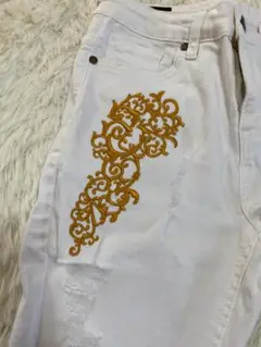 GIANNI KAVANAGH ジャンニカヴァナ白 刺繍 半ズボン メンズ XS