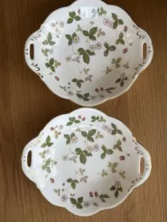 WEDGWOOD WILD STRAWBERRY 皿 2枚