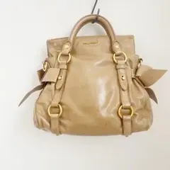 ミュウミュウ ハンドバッグ ベージュ