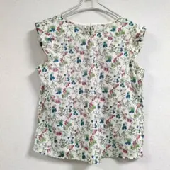 М　three quarter　リバティ　花柄　木の実　トップス　日本製