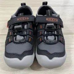 新品未使用 KEEN スニーカー グレー/ブラック