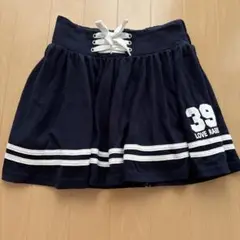 値下げ。スカート　インナーパンツ付き　140