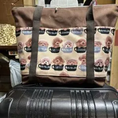 可愛いトイプードルの キャリーオントラベルバッグ