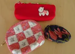ハンドメイドのポーチ３点