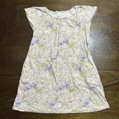 女の子　130cm ワンピース　ユニクロ　花柄ピンク
