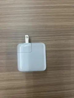 USB電源アダプター ホワイト 1ポート