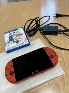 PS Vita 本体 レッド 充電器・ゲームソフト付き