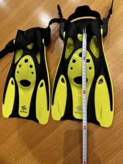 黒と黄色のオープンヒールフィン 約60cm