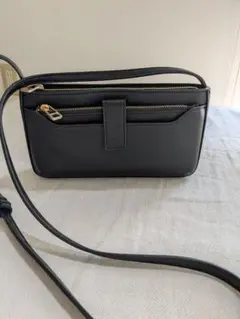 Calvin Klein ブラック ショルダーバッグ