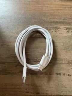 Apple 純正ケーブル　1m