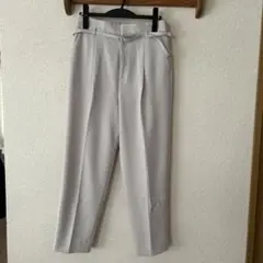 index グレージュパンツ