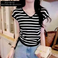 【フリーサイズ】レディース　 ボーダー Vネックニット　 サイドギャザー 　新品