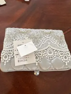 近沢レース　シルバー レース装飾 マルチケース 約10×13cm