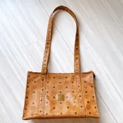 MCM ヴィセトス柄 ロゴグラム トートバッグ