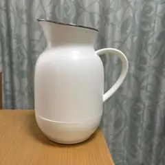 Item thumbnail for item 2d8d891d-bc96-4abf-a535-fc95b99c328c