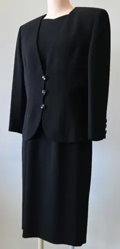 Item thumbnail for item 21712f5e-35bb-4ba8-8ccf-38bb5c39da7c