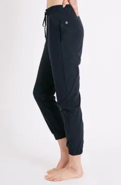 suriaスリア　クレアパンツ　フルレングス　ブラック