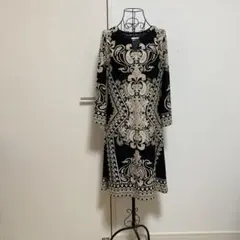 エレガントな黒の長袖ワンピース、HAANI 美品
