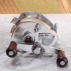 シマノバンタム 200 激レア 超希少 オールドリール ヴィンテージ 美品