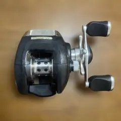 最終値下げ！！RYOBIイクシオーネM300RFと シマノバスワンXT RYOBIイクシオーネM300RFと シマノバスワンXT - メルカリ