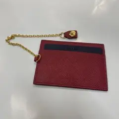 PRADA パスケース 赤 箱付き