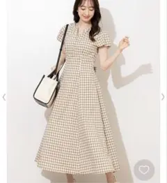 【美品】ノエラ　トレンドバルーン袖ワンピース　チェック柄　かわいい