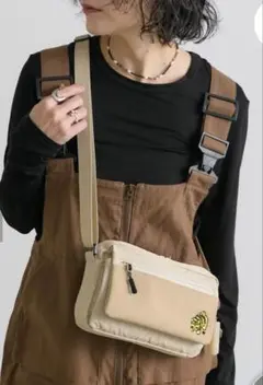 【美品】虎屋ういろコラボear 虎ショルダーバッグ/ウォレットバッグ