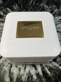 ブシュロン 美品 ケース 箱