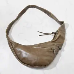 アルフレッドバニスター croissant chain shoulder bag アルフレッドバニスター croissant chain shoulder bag - メルカリ