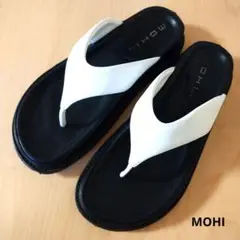 【値下げ】MOHI モヒ　トングサンダル