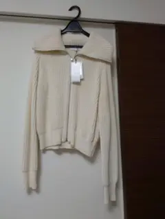 ⭐️新品⭐️エムプルミエ⭐️定番 パフィータッチジップニットブルゾン