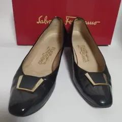 SALVATORE FERRAGAMOのパンプス