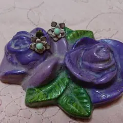 【即購入OK/美品】ミハエルネグリン お花モチーフピアス