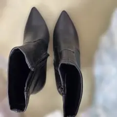 Item thumbnail for item 51cc22f4-2771-4507-8a70-faaa3d233590