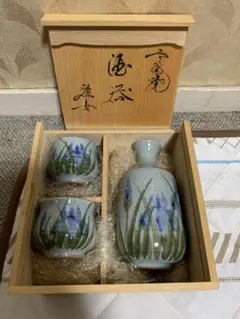 肥後高田焼(こうだやき)　青木修の『三島暦手象嵌入　鶴首花入』 肥後高田焼(こうだやき) 青木修の『三島暦手象嵌入 鶴首花入