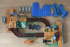 Item thumbnail for item ba46698a-778a-4b72-8097-6838a4953322