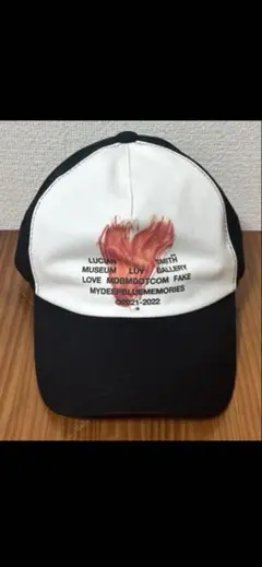 炎のグラフィック キャップ ホワイト/ブラック
