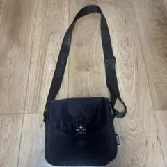 TRAPSTAR ブラックショルダーバッグ