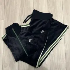 NIKE ベロアセットアップ