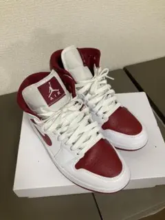 NIKE Air Jordan 1 Mid white/pomegranate