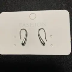 【新品未使用】　ピアス
