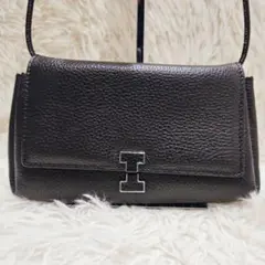 美品 IACUCCI アバウォレットショルダー CERVO ショルダーバッグ