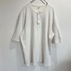 【ユニクロ】ホワイト ヘンリーネック Tシャツ 半袖