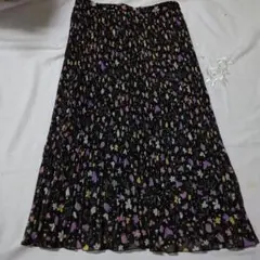 ハナエモリ　花柄プリーツロングスカート　蝶　М　美品